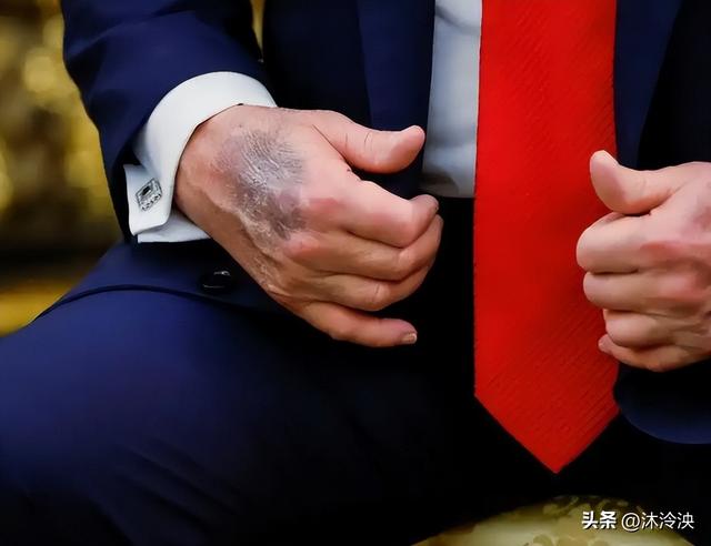 不到48小时，特朗普身体传噩耗	，34国军方高官集合，对英紧急改口