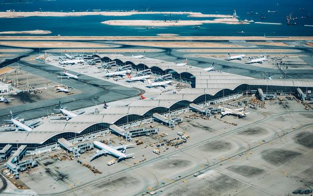 从海滩到高尔夫球场：世界上最不寻常的机场跑道