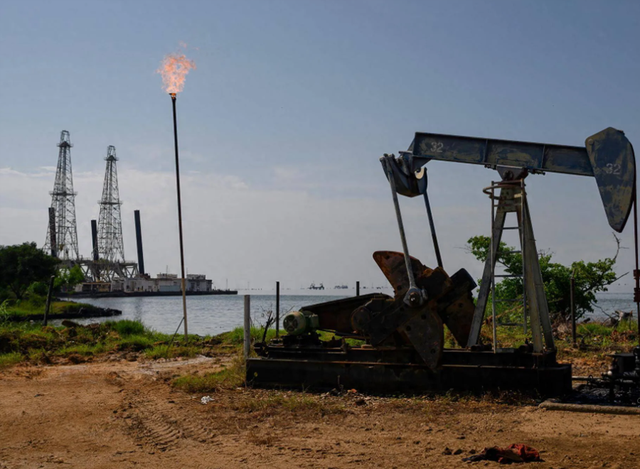 走投无路的委内瑞拉，一通电话打往北京，中方果然没让马杜罗失望