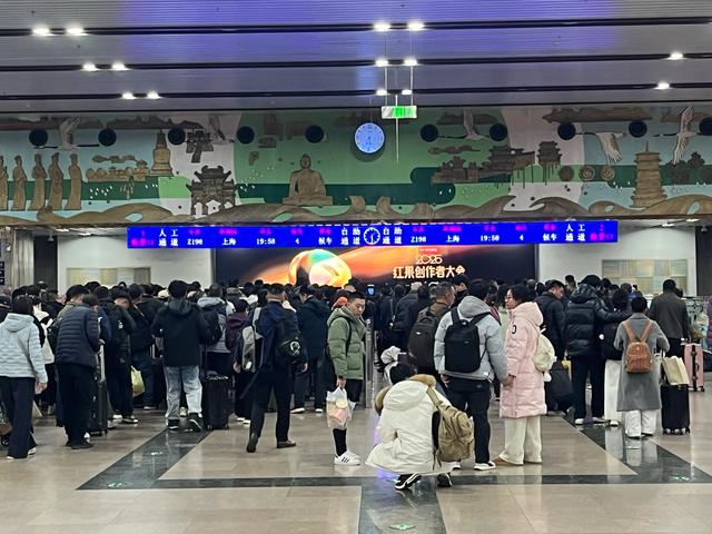 山西全境自驾游(十三天):双塔寺、山西博物院