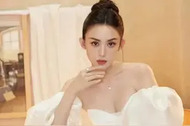 古力娜扎性感贵妇写真图片