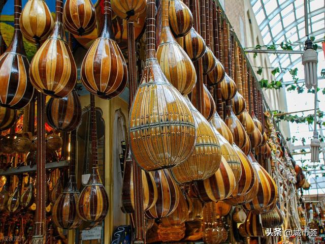 解锁冬日浪漫！乌鲁木齐这十条线路，解锁冰与火的雪域浪漫