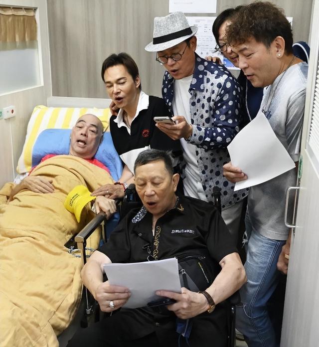 73岁张伟文近况曝光,卧病在床瘦成皮包骨，独住养老院亲人未出面