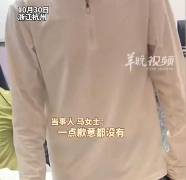 女子被通知面试，到场后以“无经验”被刷，走后越想越气跑回去怒问人事：“为什么不看简历？车费不要钱？”