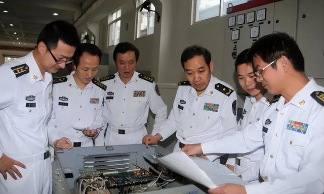 马伟明院士预言成真？上百亿核航母成烂尾工程，军方早给最后期限