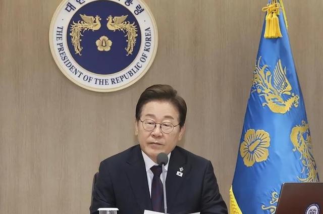 中方接到通知，韩美同盟或介入台海，美国已拍板	，军火将运往台岛