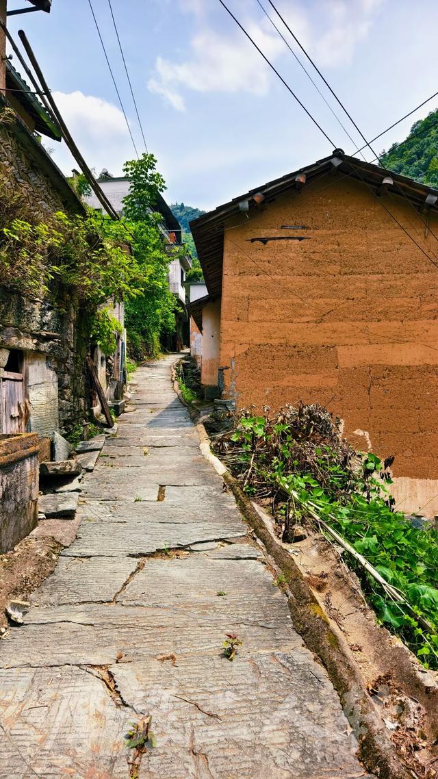 皖浙摩旅二人转——万二篇