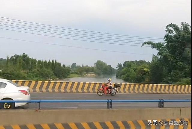 实惠！成都到都江堰旅游，2.8元公交车直达！