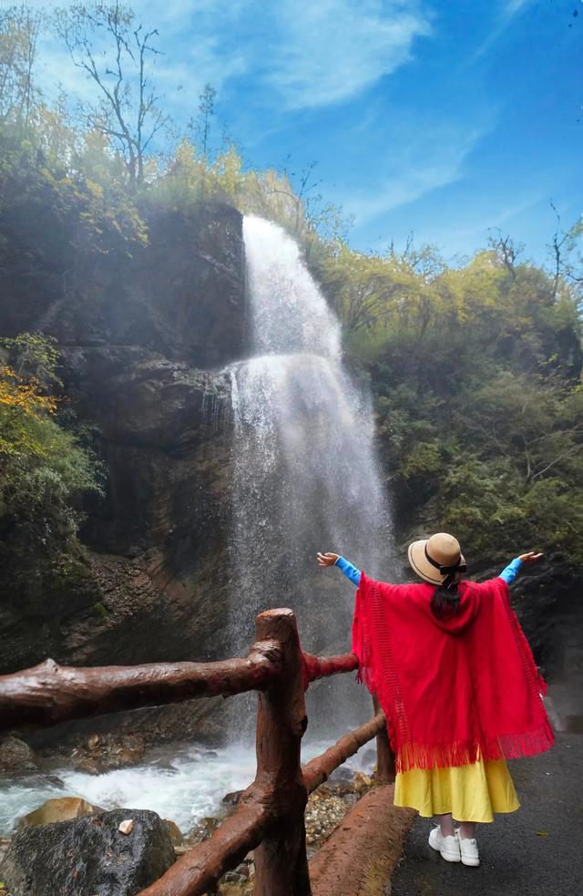 陇南游记：从山水秘境到溶洞奇观，再遇人间烟火