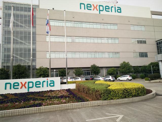 断货36天，荷兰终于“投降”，管理权归还中方，斯霍夫已通告全球