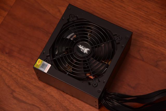 关公战秦琼！哪个游戏强？RX9070GRE和RTX5060TI对比实测！