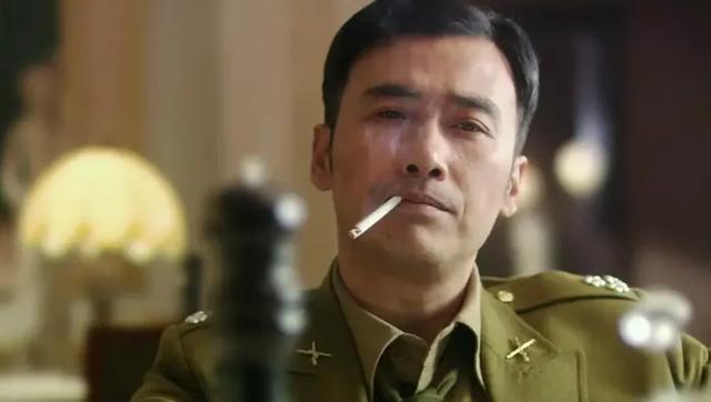 给过去10年最好的谍战剧排个名：《沉默的荣耀》第6，《风筝》第2