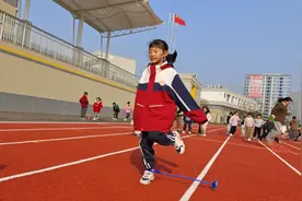 课间10分钟→15分钟，孩子们都在玩什么？图片