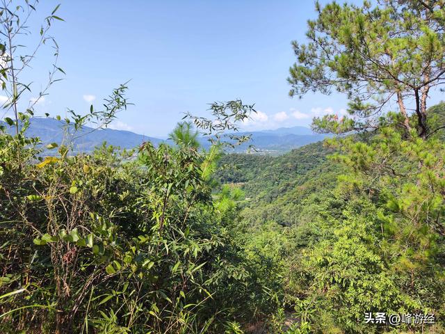 徒步增城牛牯嶂半途而废，邂逅一池碧水，堪称小九寨