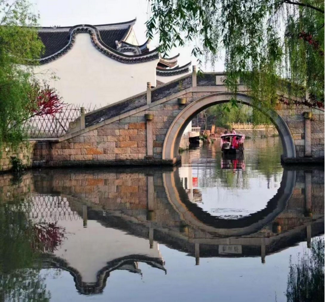 旅游攻略超级大赛第四波福利来啦！浦东、虹口大批景点优惠福利上线，速来打卡→