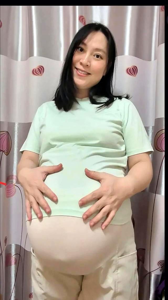 38周双胞胎孕妇的崩溃日记：我在送完孩子上学的路上突然蹲下哭了