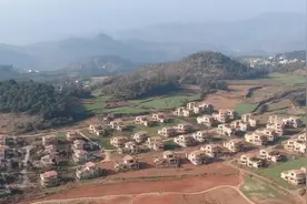 如此多的豪宅别墅群：空置或烂尾图片