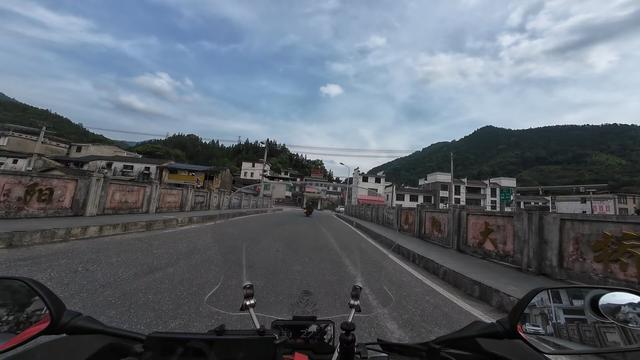 皖浙摩旅二人转——蜘蛛肚篇