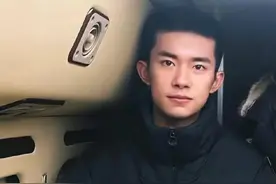 “三小只”寸头造型：易烊千玺硬朗，王源秀气，王俊凯引热议图片
