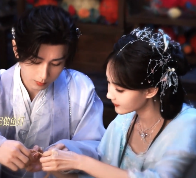 《天地剑心》《山河枕》各看4集，一部直接弃剧，一部熬夜狂追！