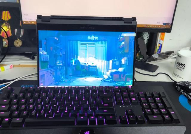 朝鲜网吧开业人满为患,都能玩什么游戏?打使命召唤?