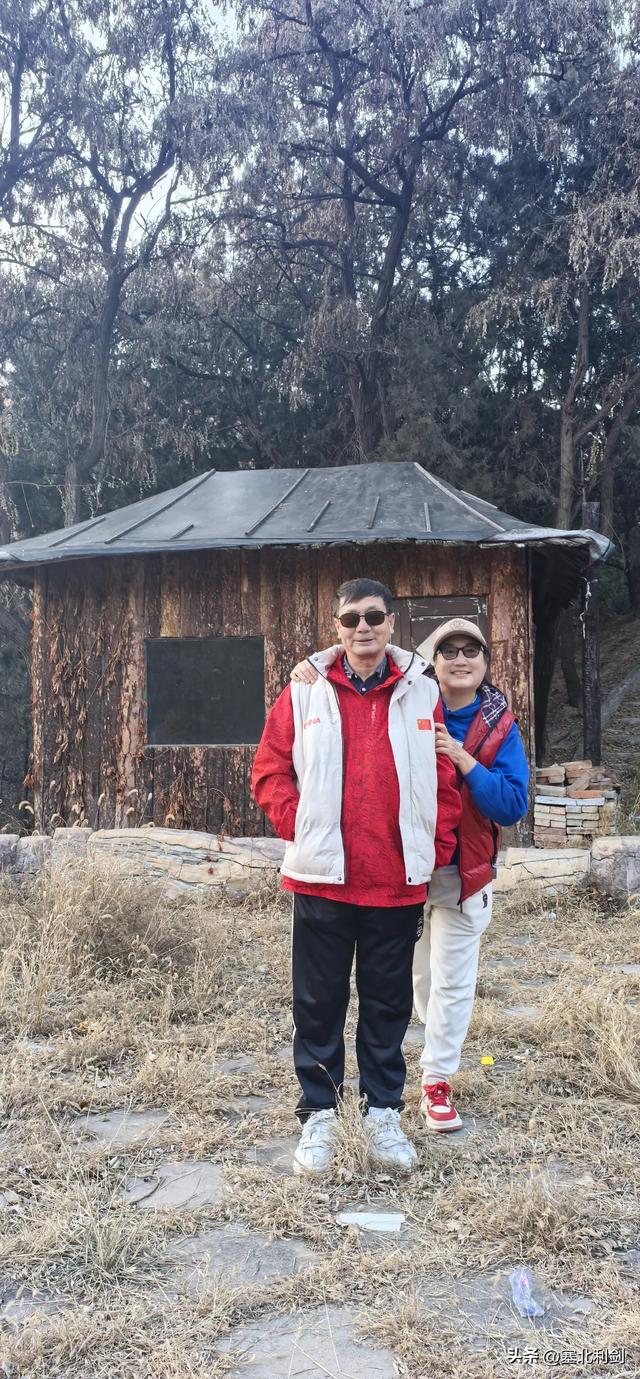 张家口市郊区还有如此丹霞地貌！