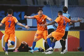 绝杀川崎前锋！山东泰山晋级亚冠八强图片