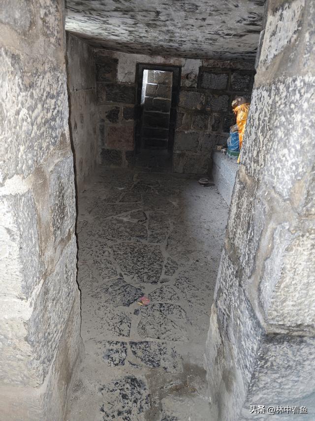 安阳许家沟二龙山，一座建在峭壁上的宫殿，布局精妙，别有洞天