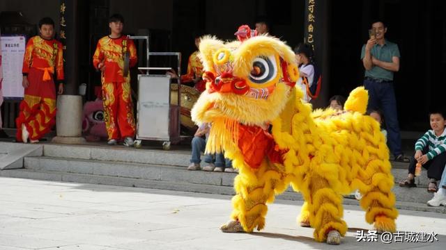 赴建水临安府署 沉浸国风官韵体验