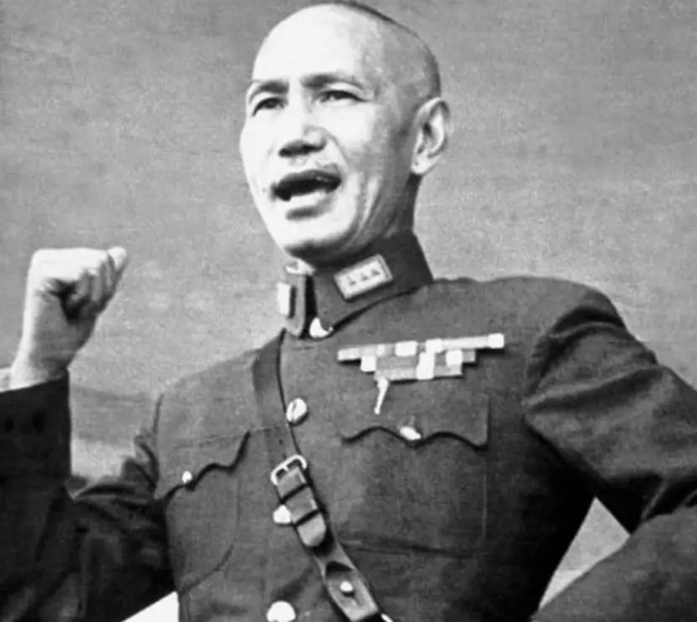 国民党军官救下9万红军，1951年被判死刑，主席：那是红军的恩人