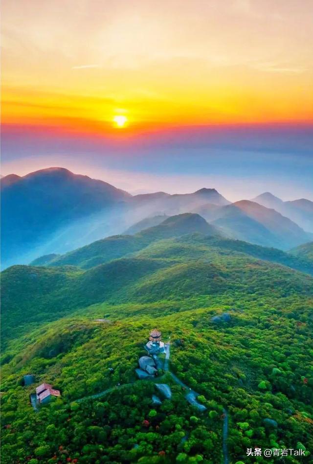 本想追晴天秋色，却在大围山遇雨，意外读懂“暮霭沉沉楚天阔”