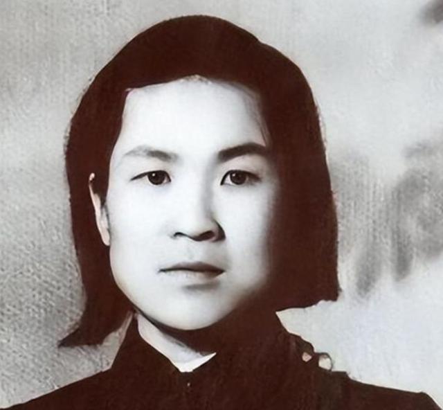 他是毛主席的侄子，正师级干部却享受营级待遇，今年已经90岁了