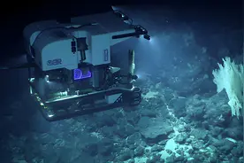 深海10000米有多恐怖？告诉你：其实探索海洋，比探索太空更困难图片