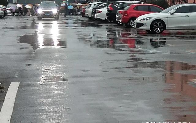 千万别再乱投诉催收了，很多人就是这样把自己送进死局的