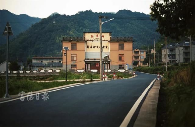 绝了！富阳这条公路，颜值爆表！是时候出动了！