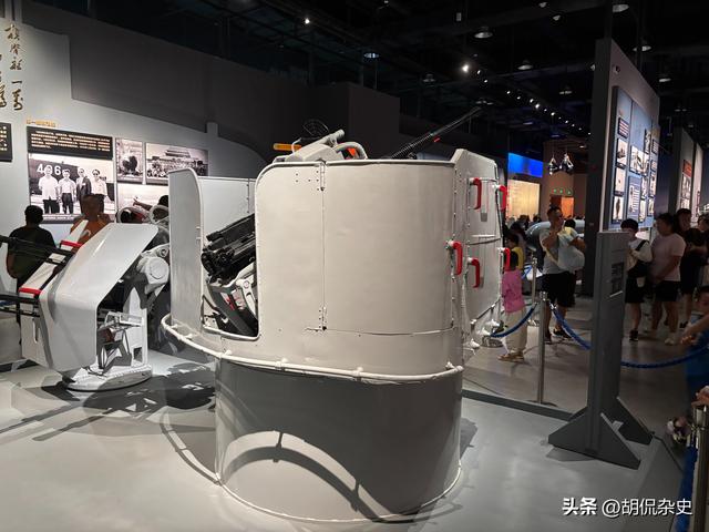走进青岛海军博物馆：在涛声中感海军历史与辉煌（一）