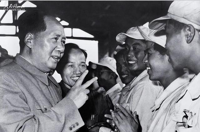 70多年前的大雪天，毛主席为啥决定把河南省会由开封迁至郑州？