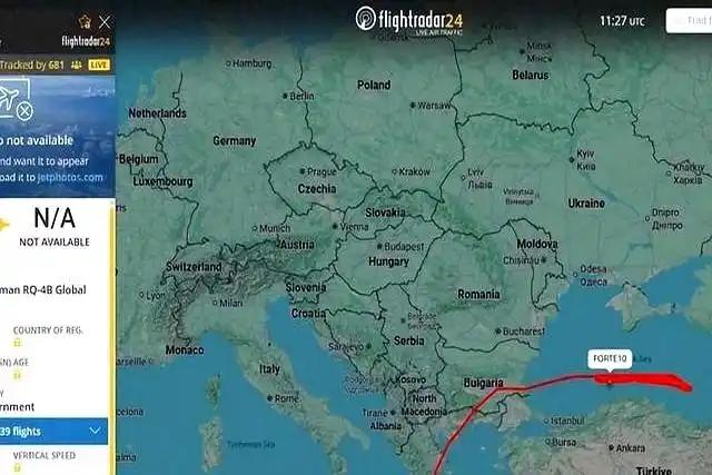 美军侦察机飞越黑海接近索契时掉头：敏感空域频繁侦察意欲何为？