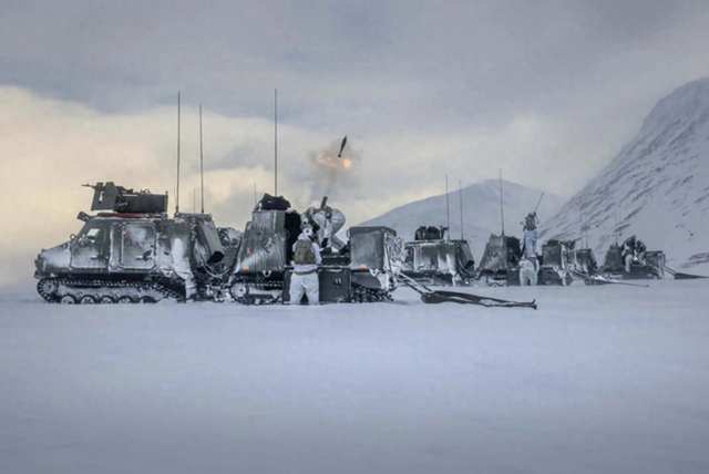 7国派兵格陵兰岛	，英国派1人，特朗普一句话拆台，让欧洲成了笑话