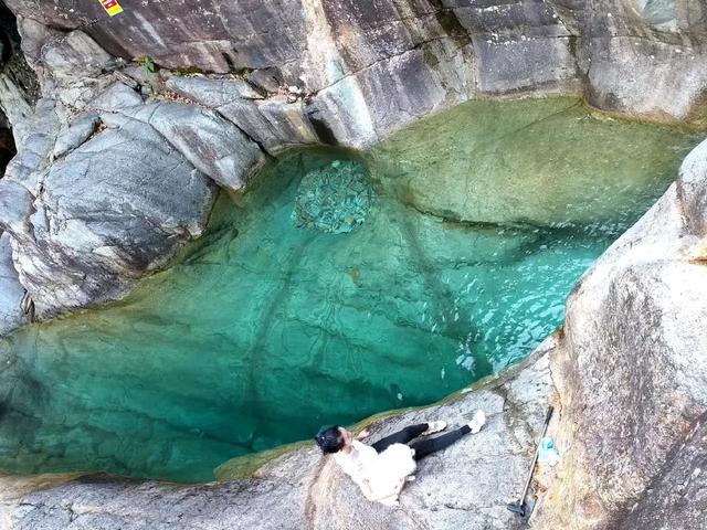 峡谷
