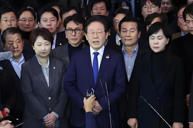 考虑10多天，李在明决定不参加中国阅兵，韩方给出了两个理由