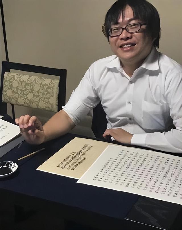 原来他就是聂卫平长子	，移民日本改国籍娶日本妻，拒绝让儿子姓聂