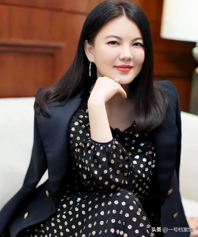 世上渣女这么多 最怕李湘这种，离婚4年后才发现，王岳伦才是赢家