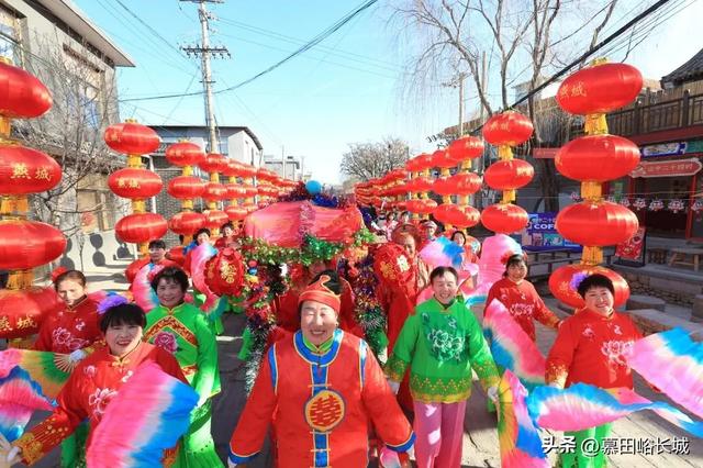 慕田峪春节“够味儿” 火！火！火！