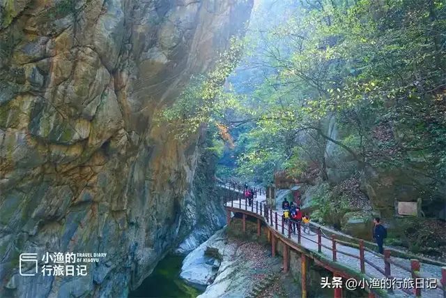 西安秦岭最美峪口之一，把山水玩到了极致！秋色正浓，就现在！