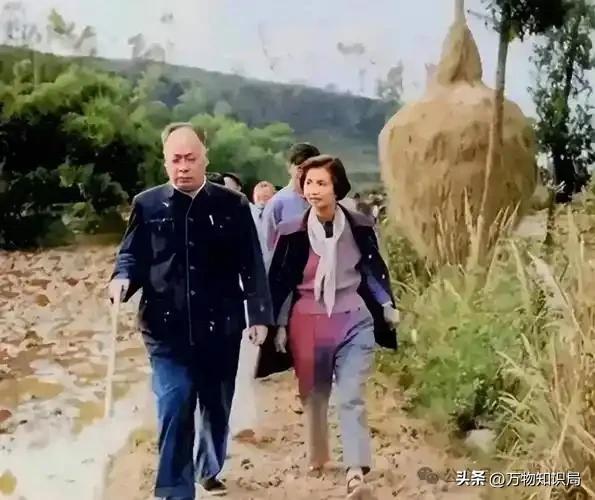 陈毅夫人张茜私人相册,优雅美丽,秀外慧中,不愧是“外交夫人”