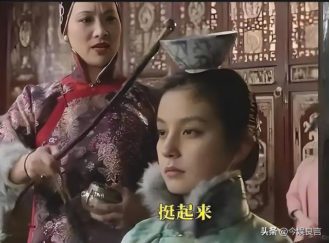 封杀四年，49岁赵薇突传消息，因胃癌去世传闻5个月前就真相大白