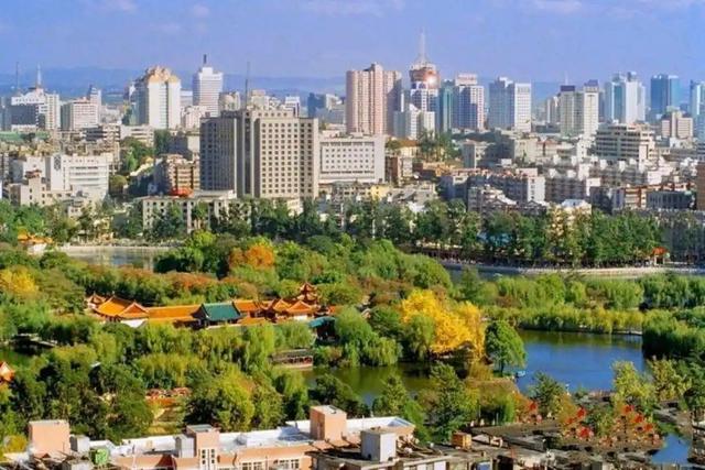 昆 明 云南省省会