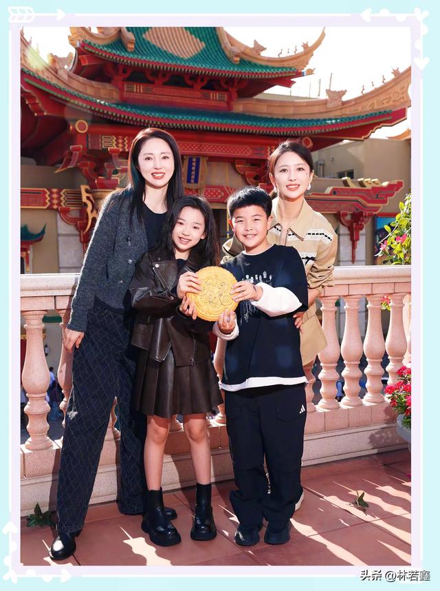 佟丽娅为董璇庆生，晒与董璇张维伊合影，张维伊穿着皮衣帅气十足