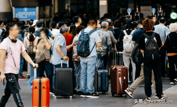 香港如何失去内地旅游市场？网友：不断挑战底线，凉凉是必然的！